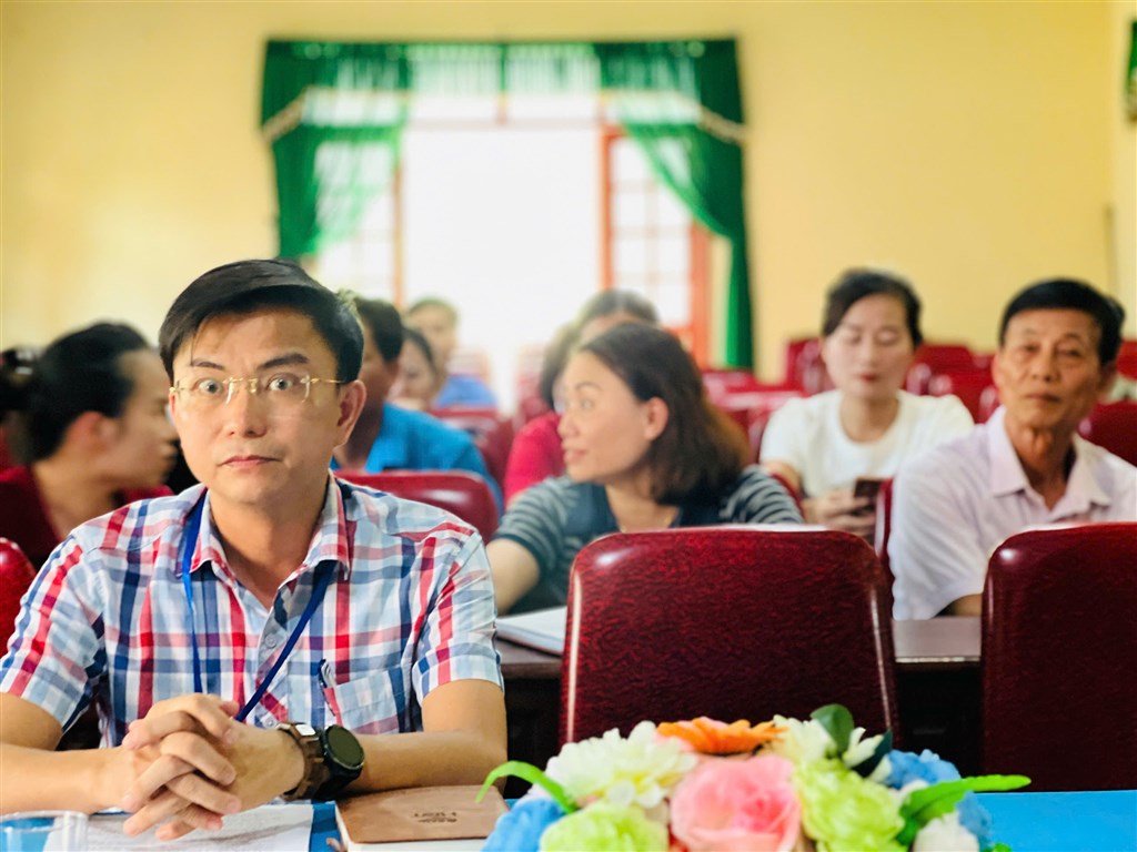 Anh-tin-bai