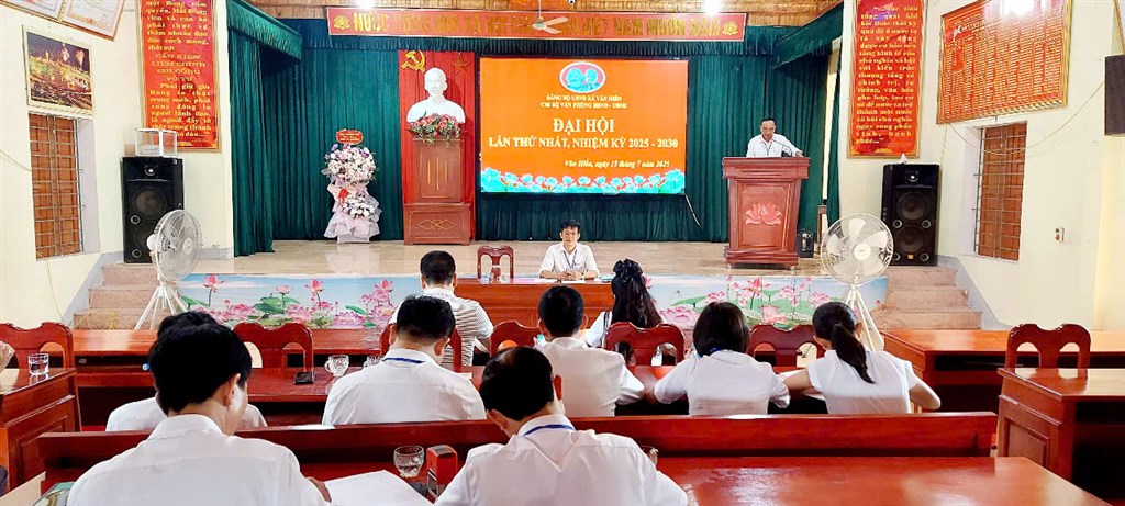 CÁC CHI BỘ TRỰC THUỘC ĐẢNG ỦY UBND XÃ VĂN HIẾN TỔ CHỨC ĐẠI HỘI LẦN THỨ NHẤT, NHIỆM KỲ 2025 - 2030