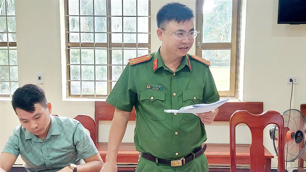Anh-tin-bai