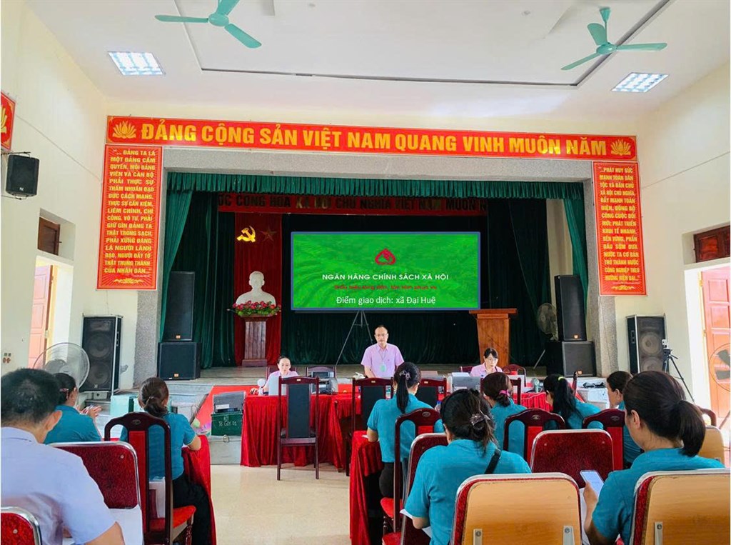 HOẠT ĐỘNG TÍN DỤNG CHÍNH SÁCH THÁNG 7/2025 TẠI XÃ ĐẠI HUỆ
