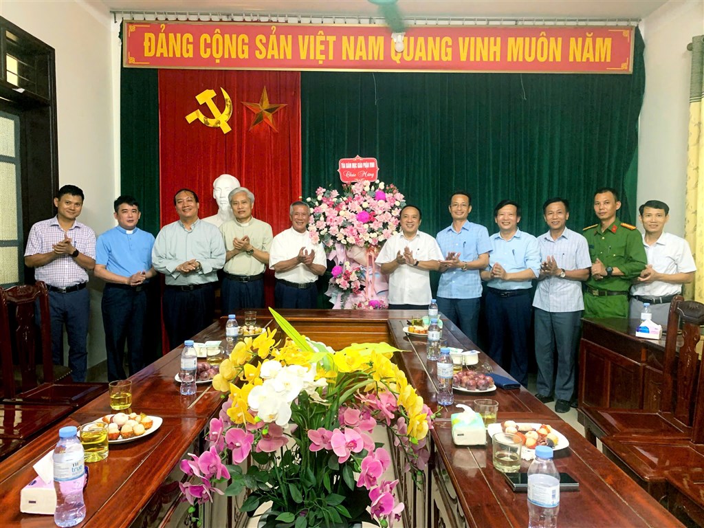 Anh-tin-bai