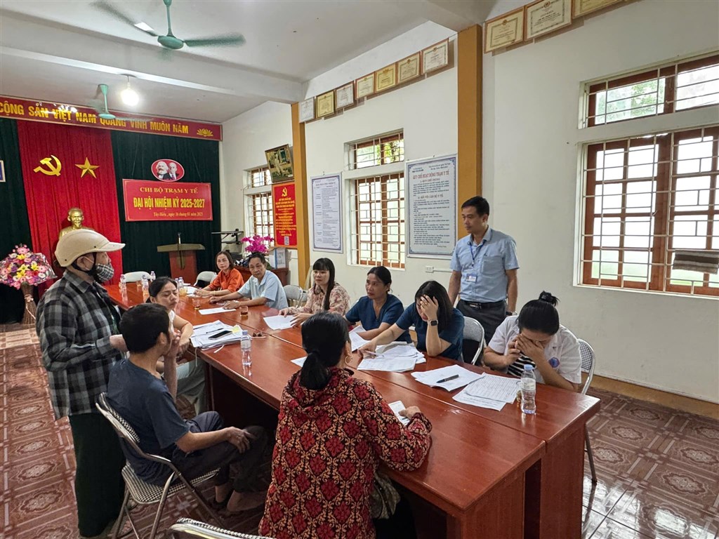 HỘI ĐỒNG XÁC ĐỊNH MỨC ĐỘ KHUYẾT TẬT PHƯỜNG TÂY HIẾU: tổ chức họp để xác định mức độ cho người khuyết tật năm 2025 