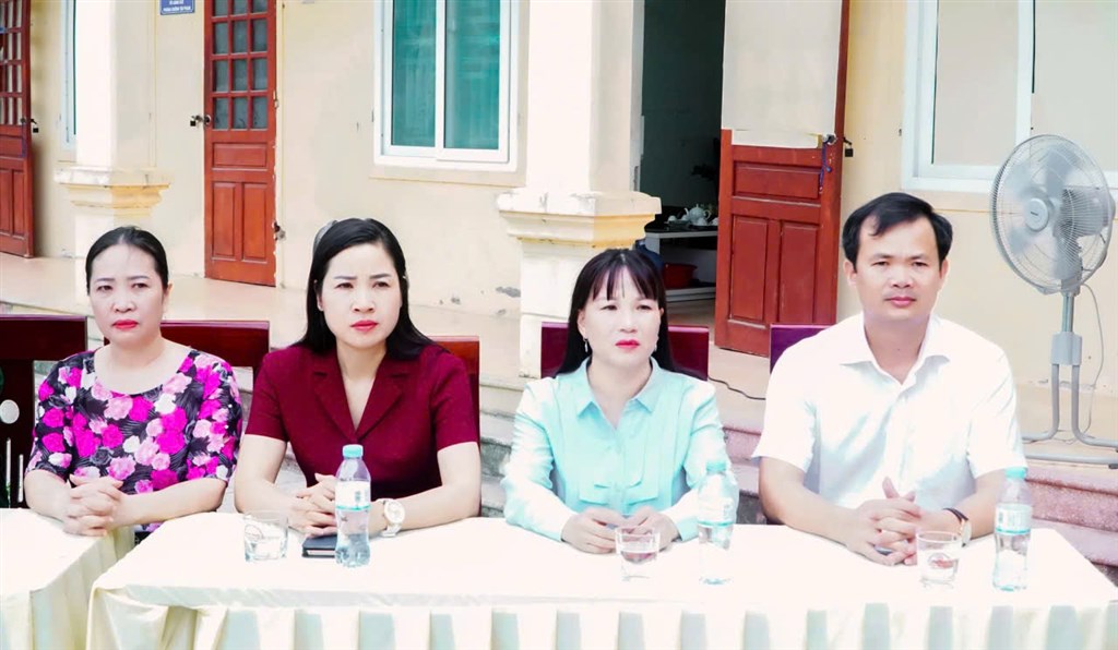 Anh-tin-bai