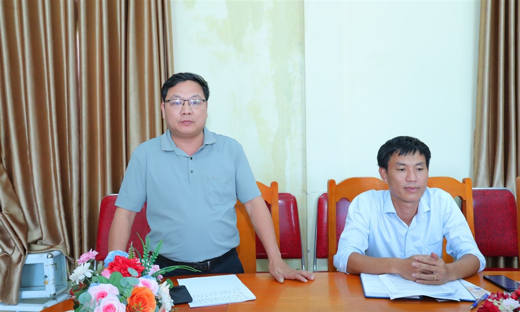 Anh-tin-bai