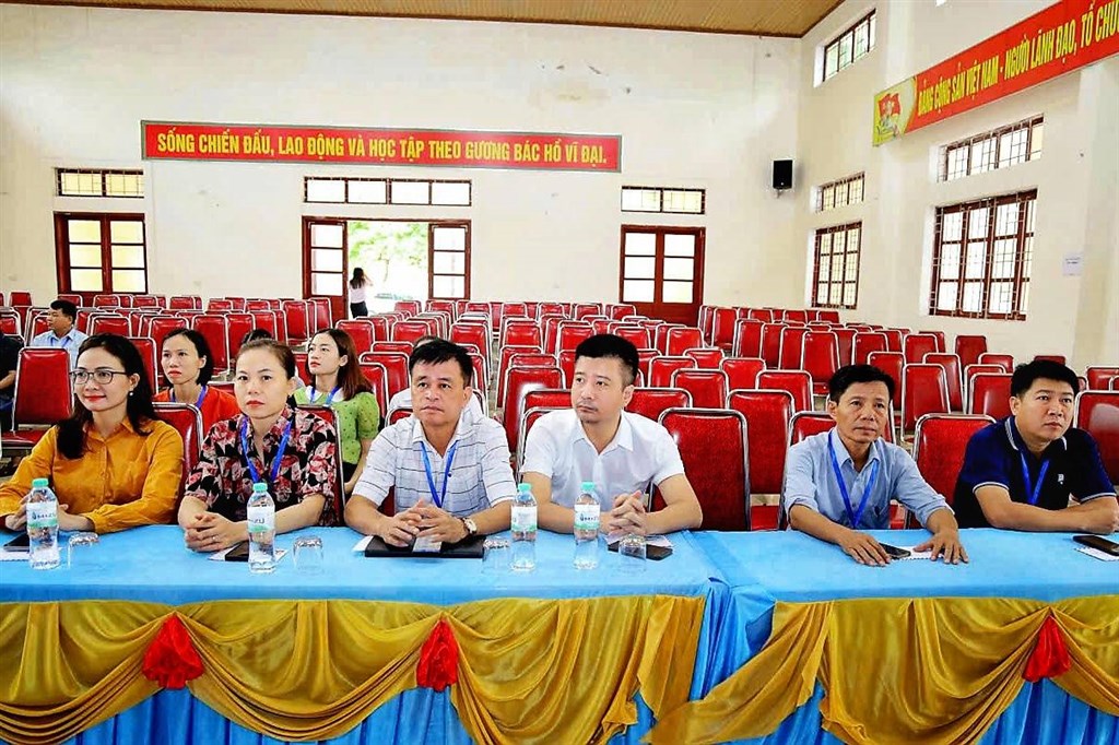 Anh-tin-bai