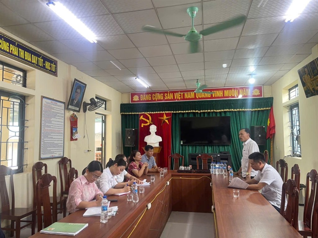 Anh-tin-bai