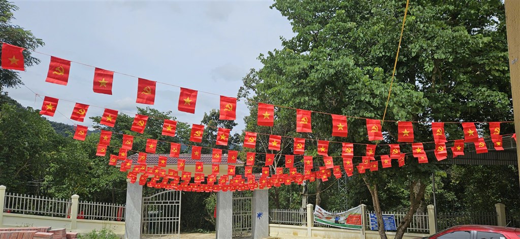 Anh-tin-bai
