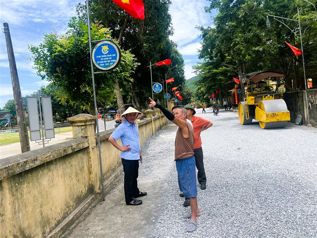 Anh-tin-bai