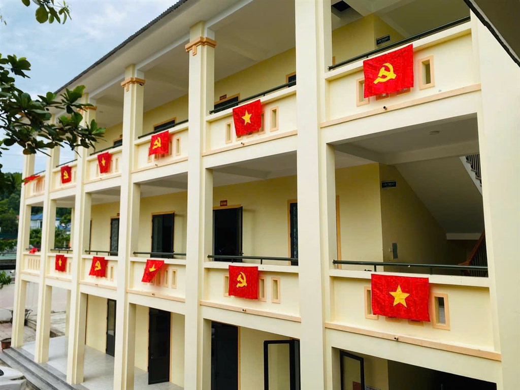 Anh-tin-bai